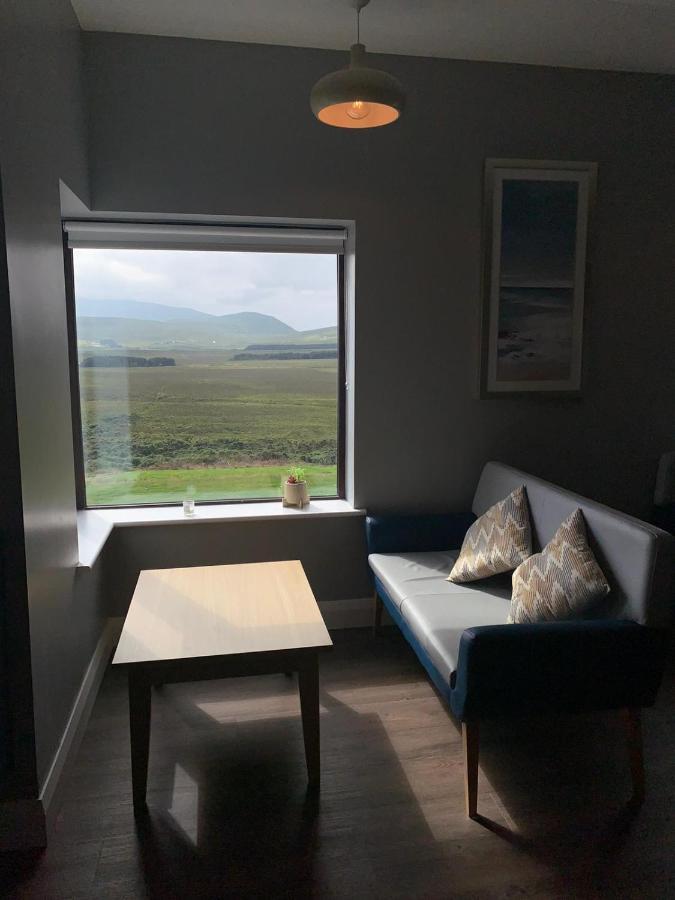 Bellanasally Achill Surf Centre旅舍 外观 照片